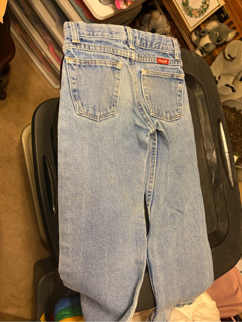 Wrangler Men's Light Wash Relaxed Denim Jeans